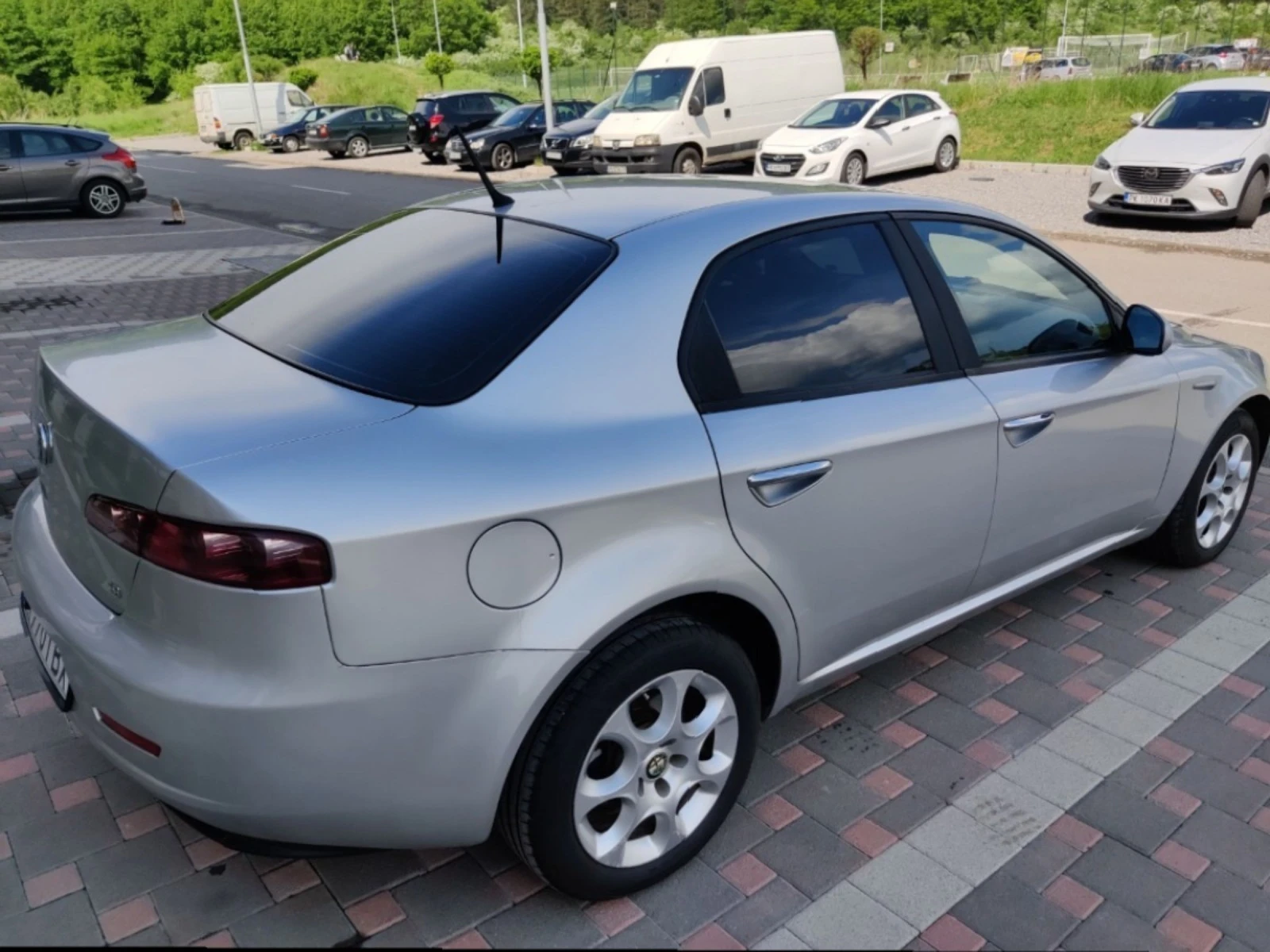 Alfa Romeo 159 1.9jtd 16v - изображение 4