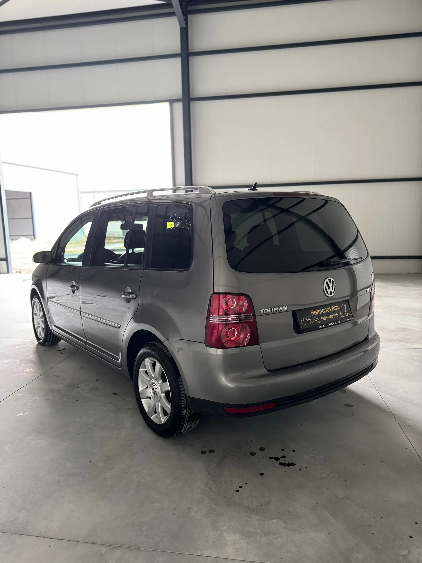 VW Touran 1.9TDI 105 k.c - изображение 7