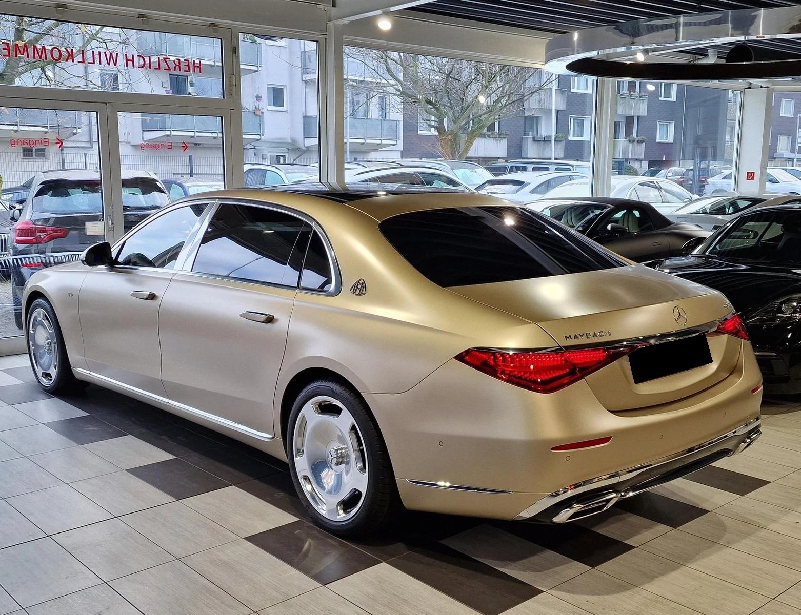 Mercedes-Benz S 680 MAYBACH/FIRST CLASS/EXCLUSIV/DESIGNO/MAGNO/TV/BURM - изображение 4