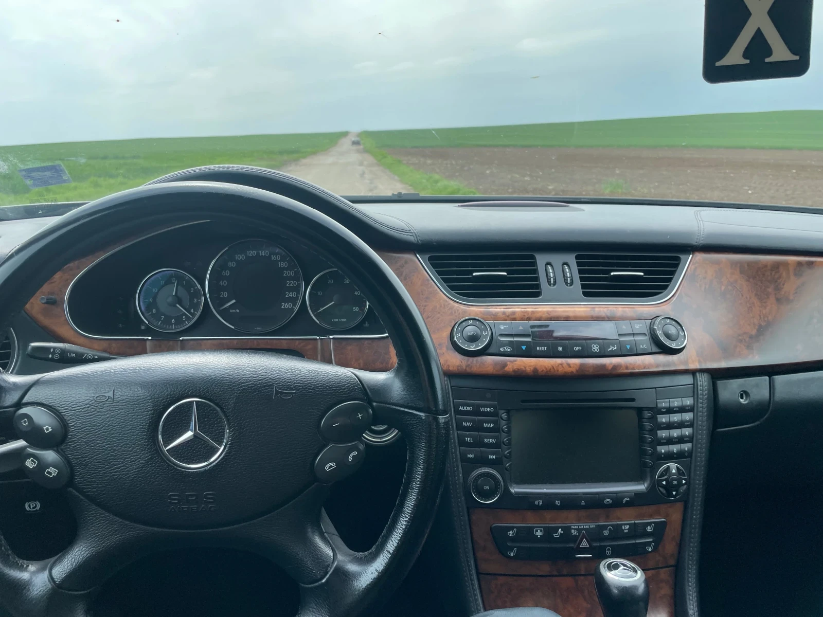 Mercedes-Benz CLS 320  - изображение 5