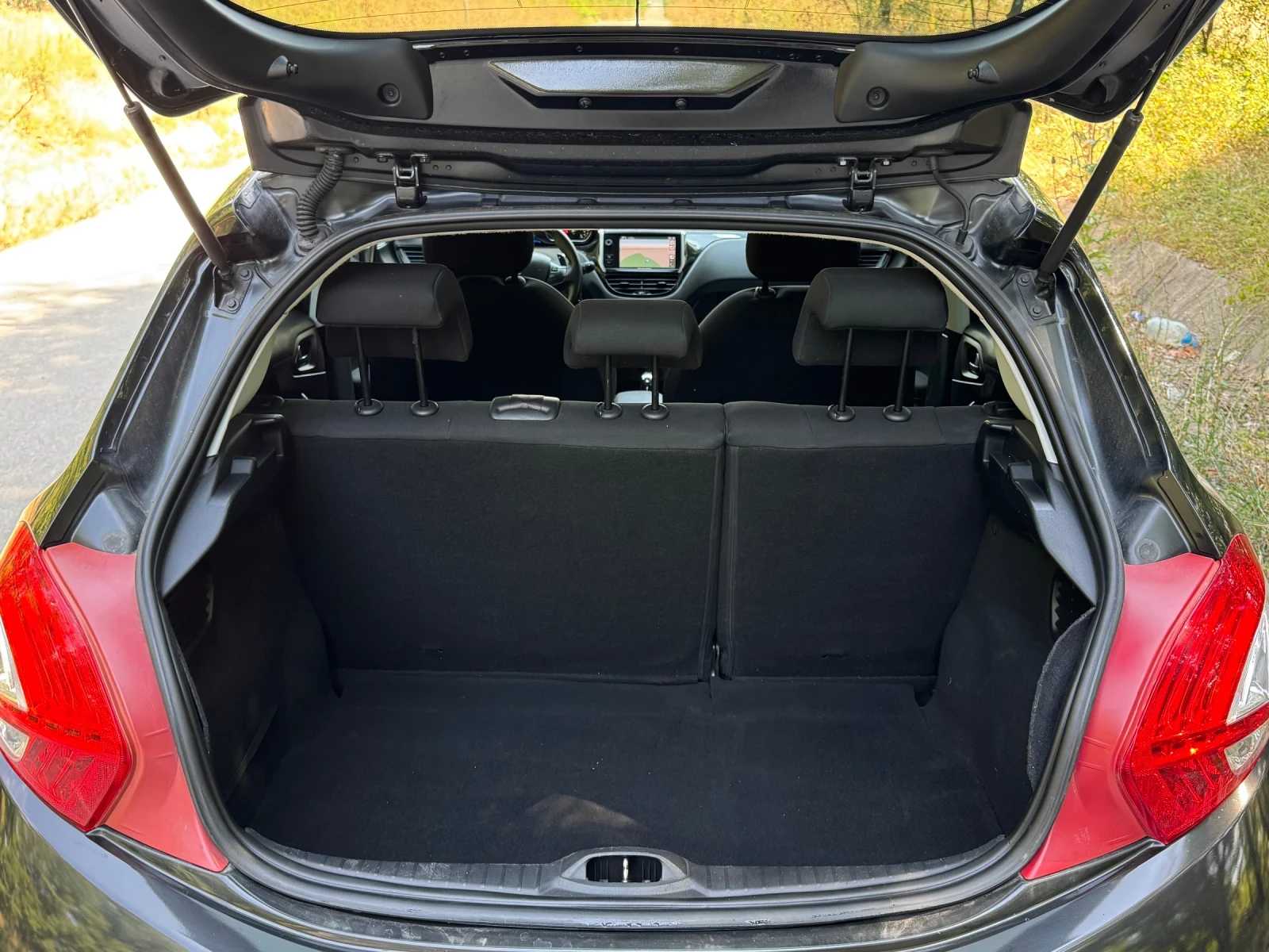 Peugeot 208 1.4HDI /70   | Mobile.bg   13