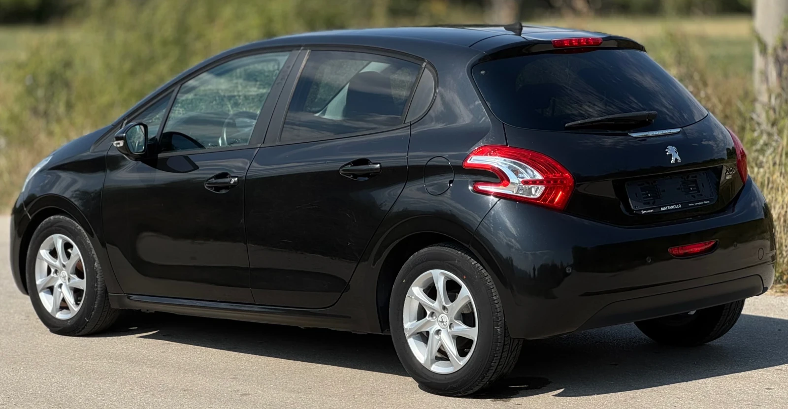 Peugeot 208 1.4HDI /70кс АВТОМАТ  - изображение 4