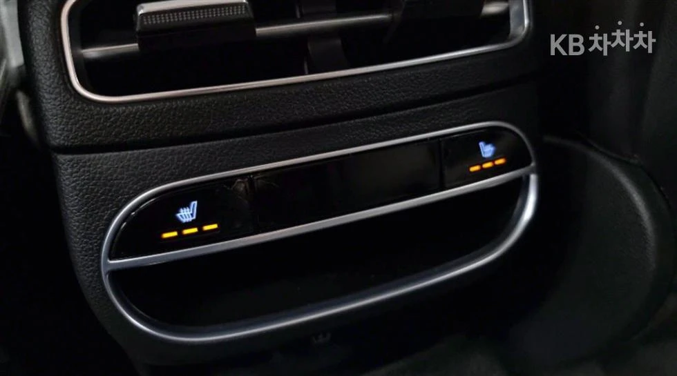 Genesis GV70 2.5T AWD     | Mobile.bg   15