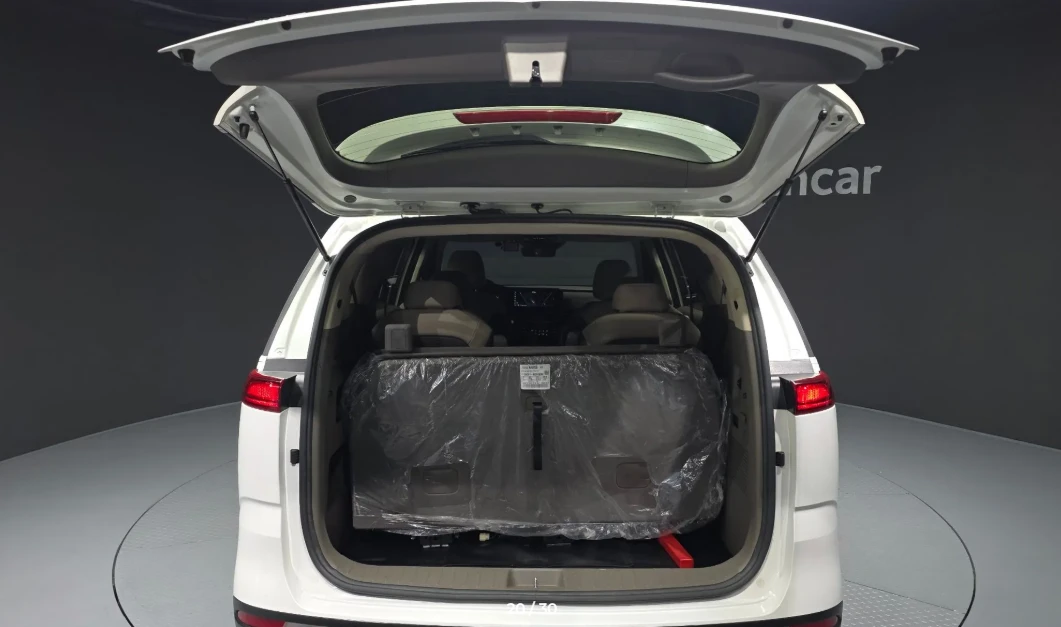 Kia Carnival 4Th Generation ЛИЗИНГ БЕЗ ПЪРВОНАЧАЛНА ВНОСКА, снимка 17 - Автомобили и джипове - 55260789