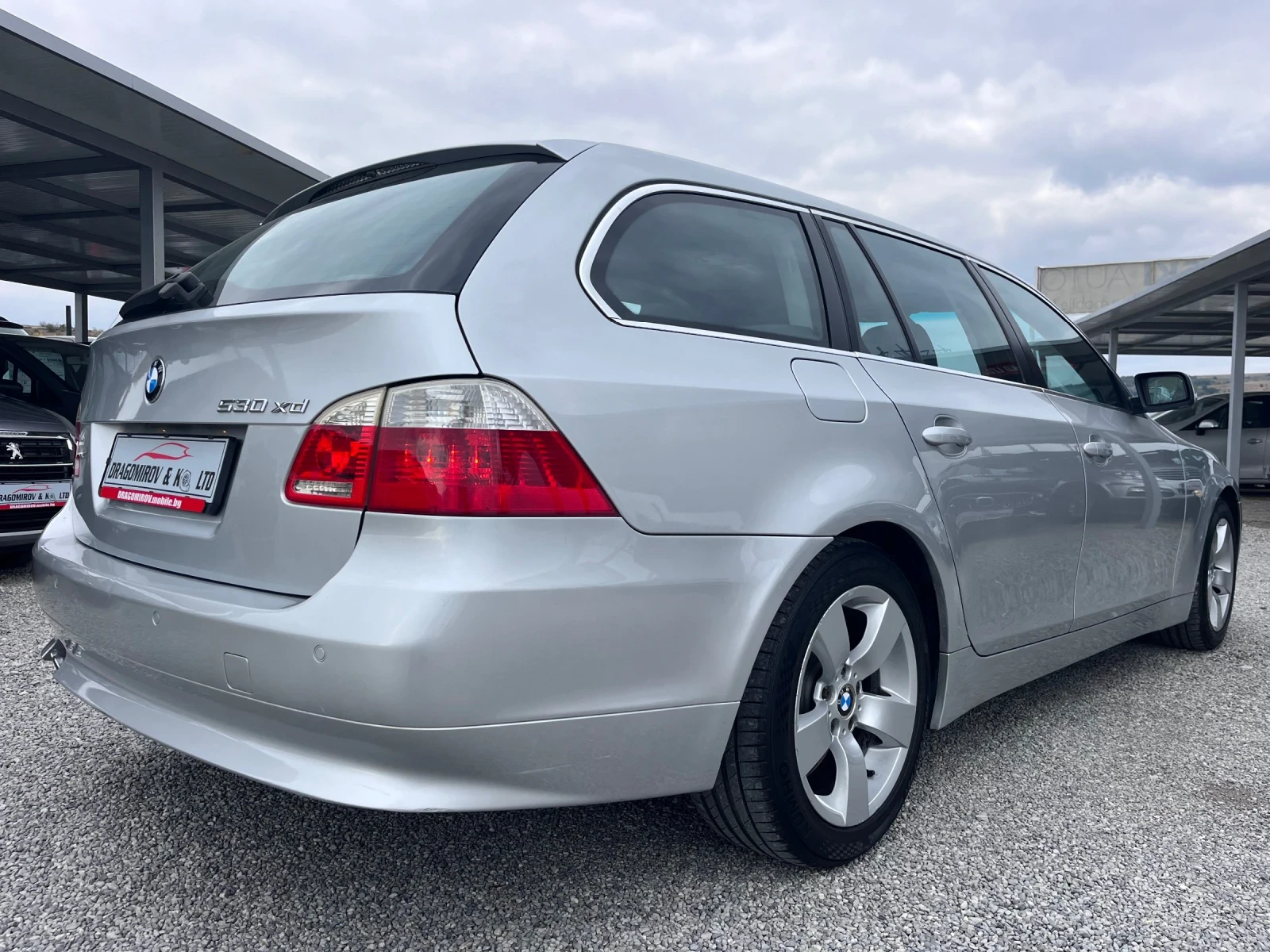 BMW 530 231hp / XD / Touring  - изображение 6