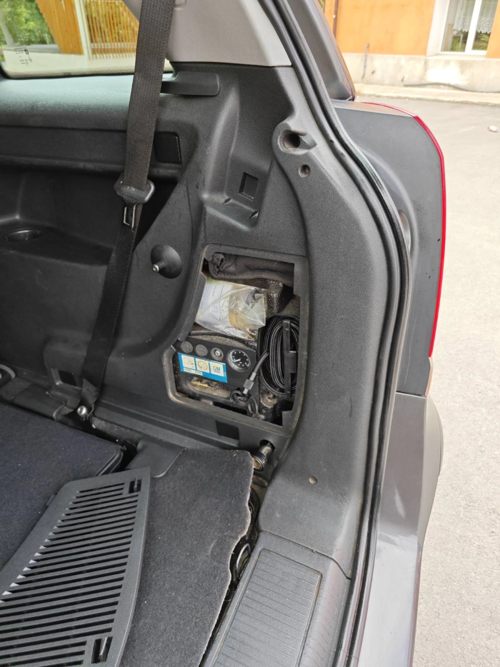 Opel Zafira Бензин и метан | Mobile.bg — изображение 16