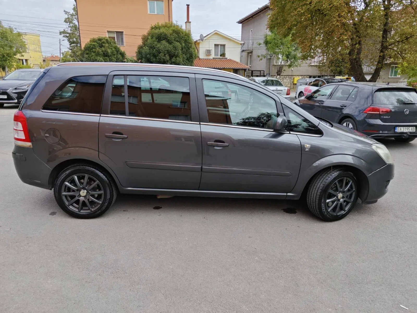 Opel Zafira Бензин и метан | Mobile.bg — изображение 3