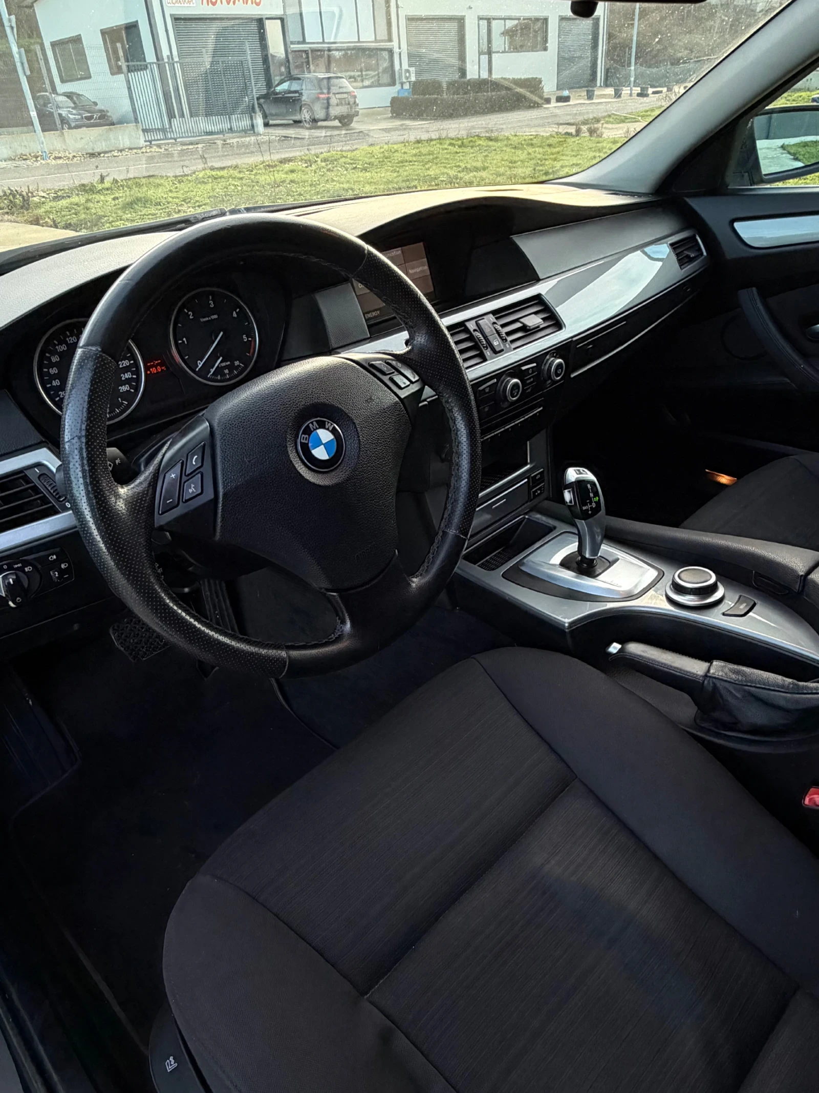 BMW 525 Facelift - изображение 7