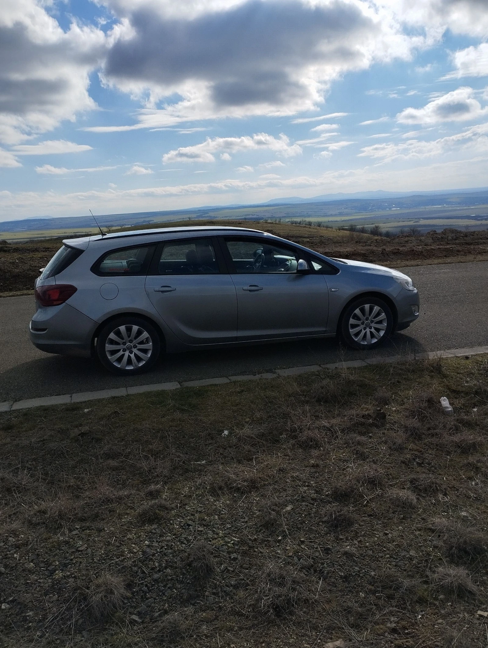 Opel Astra 1.7 cdti Cosmo Sports Tourer - изображение 3