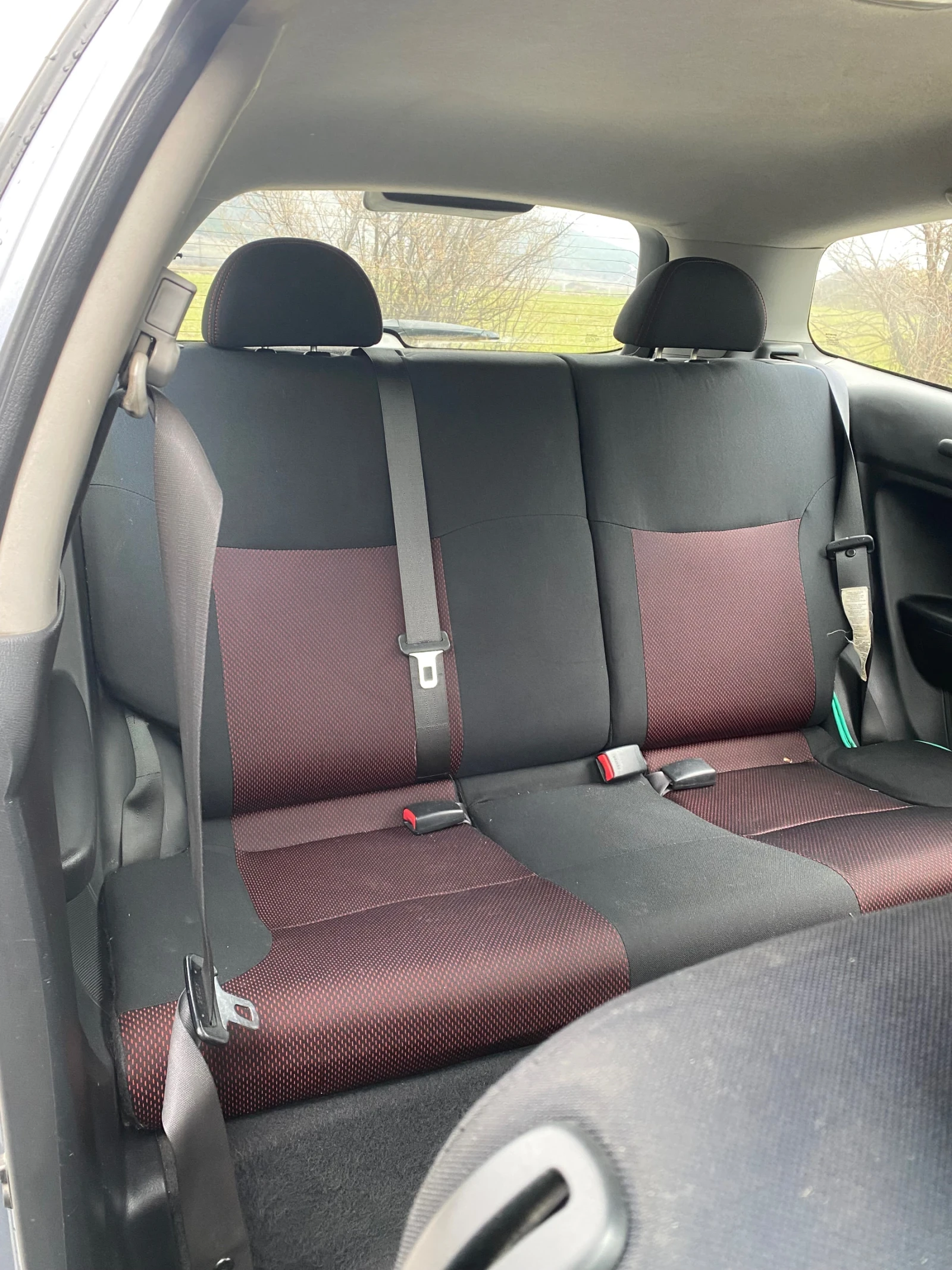 Honda Civic 1.6 VTEC FACELIFT, снимка 12 - Автомобили и джипове - 53959158