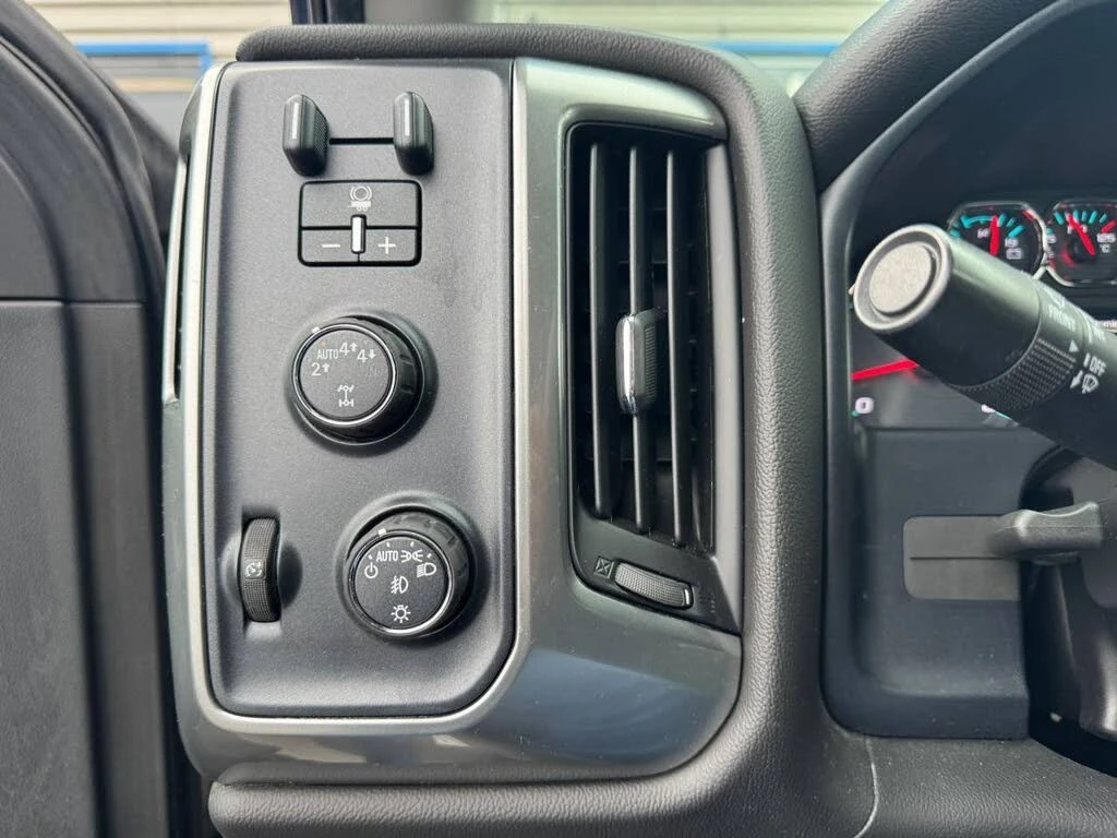 Chevrolet Silverado 1500 LT* Crew Cab* 4WD* ����������* (���� �� ��) | Mobile.bg � ����������� 12