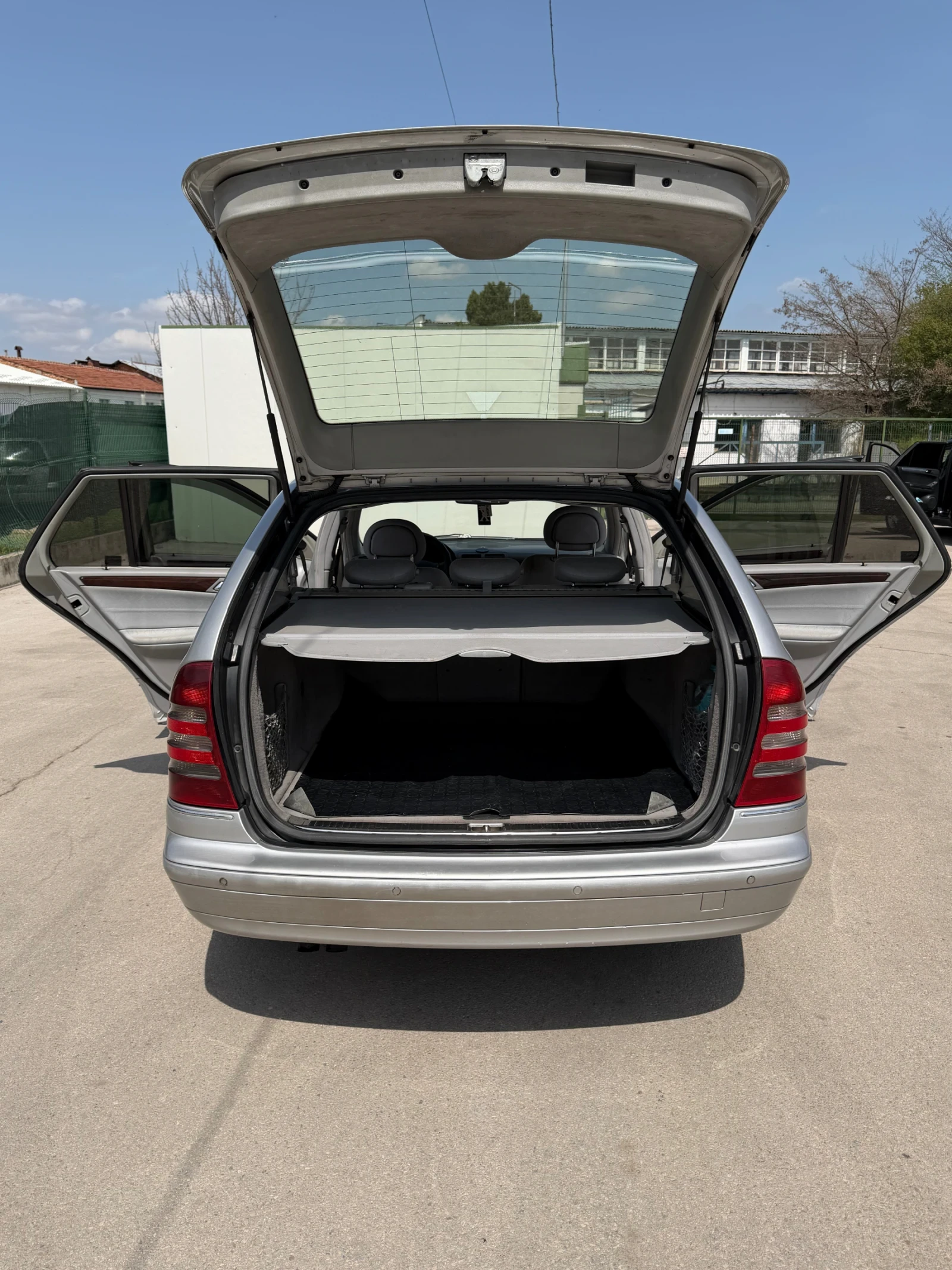 Mercedes-Benz C 220 | Mobile.bg � ����������� 11