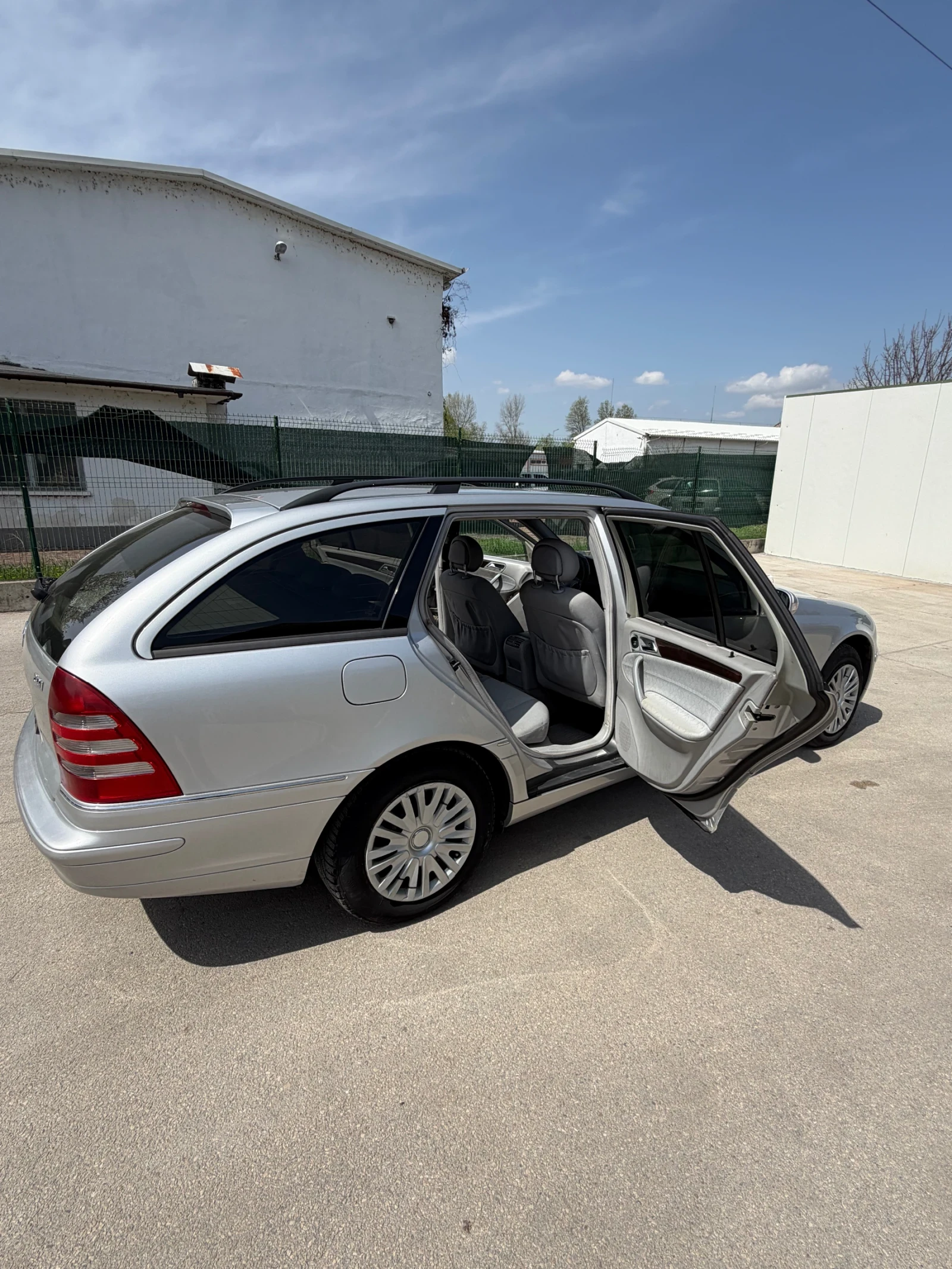 Mercedes-Benz C 220 | Mobile.bg � ����������� 10
