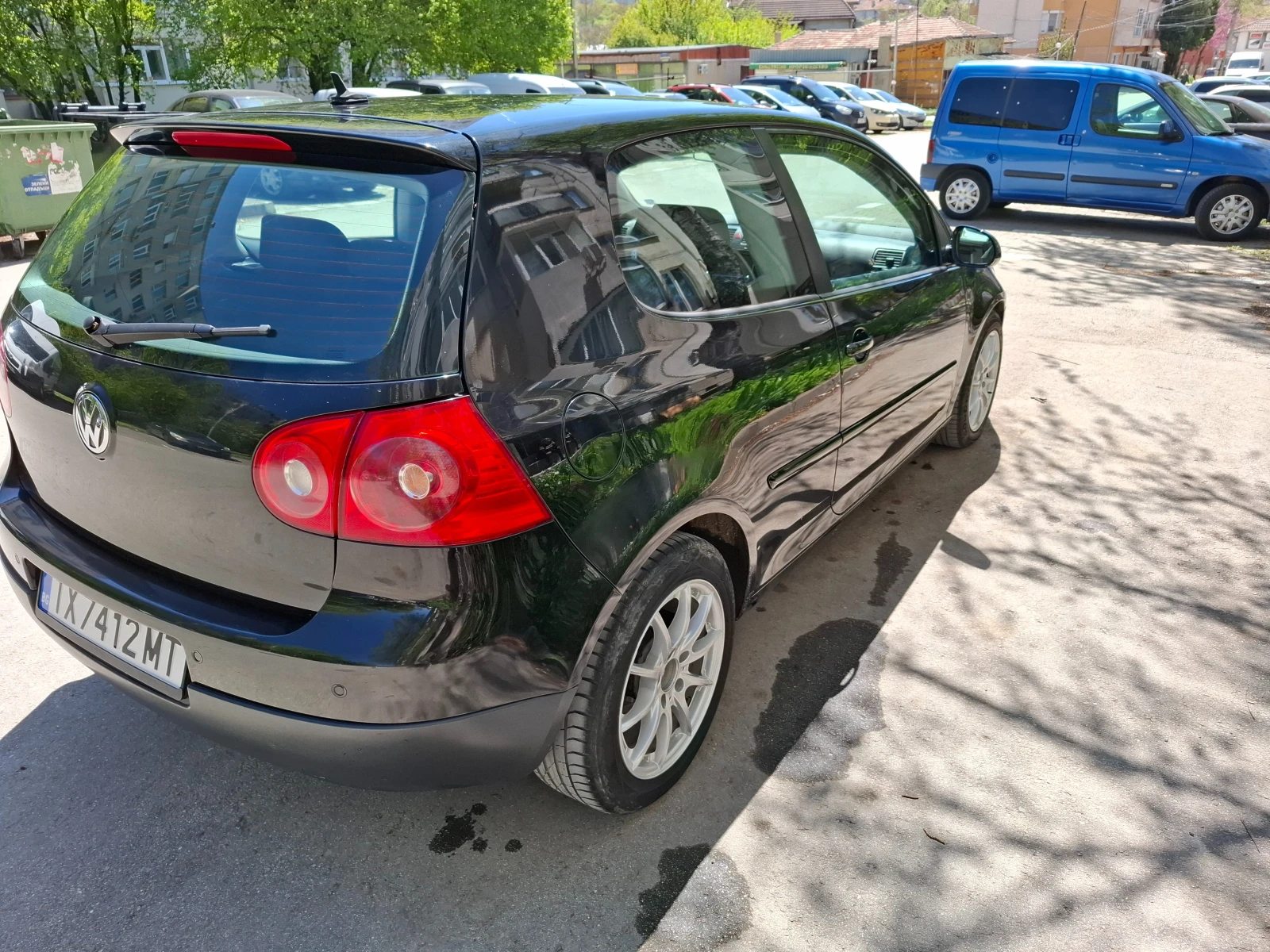 VW Golf 1.9 TDI, снимка 5 - Автомобили и джипове - 54428995