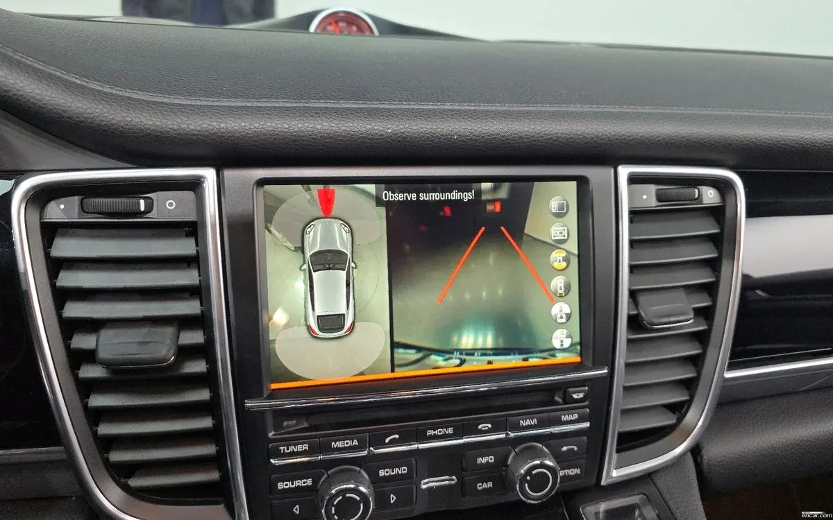 Porsche Panamera 4 AWD| BOSE| AIR SUSP| ОБДУХ| 360 КАМЕРА| , снимка 10 - Автомобили и джипове - 54454692