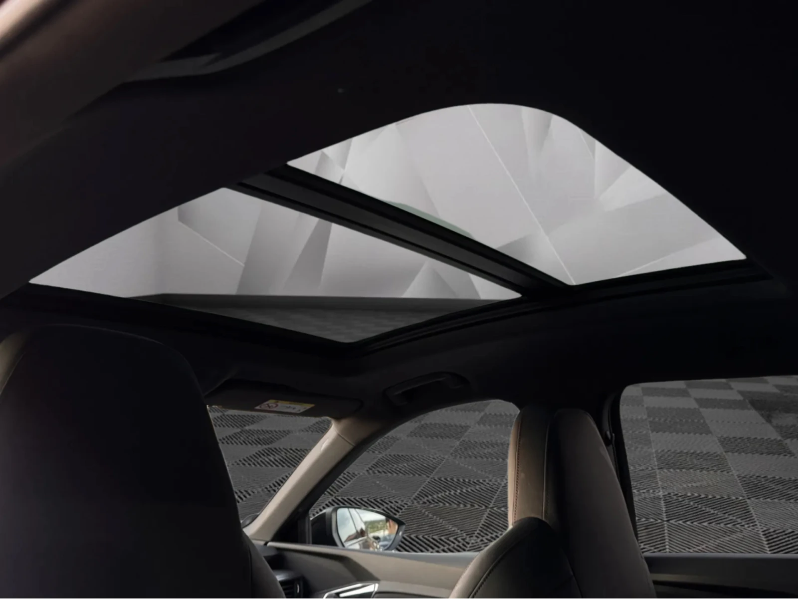 Audi E-Tron Q8 SPORTBACK S-LINE PLUS 114KWH 408КС. ПАНОРАМА, снимка 15 - Автомобили и джипове - 54705022