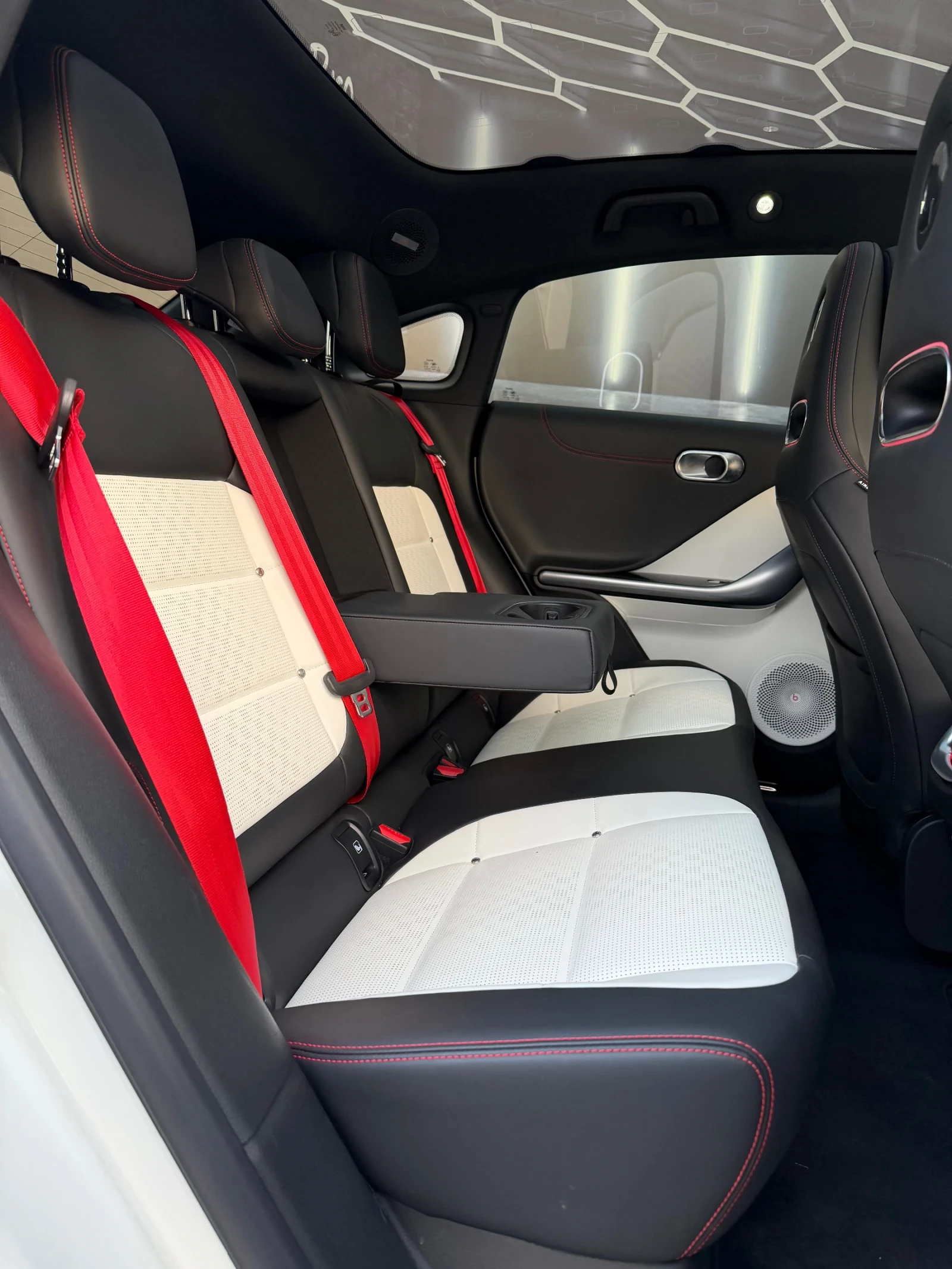 Smart #3 BRABUS , снимка 15 - Автомобили и джипове - 54712095