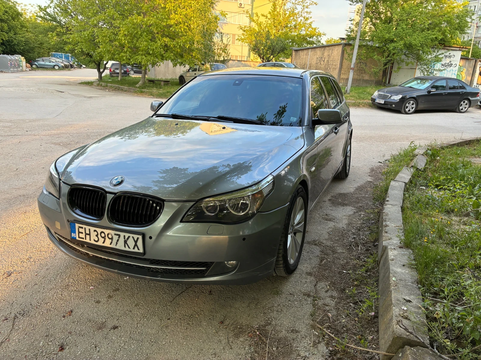 BMW 530, снимка 3 - Автомобили и джипове - 54838371