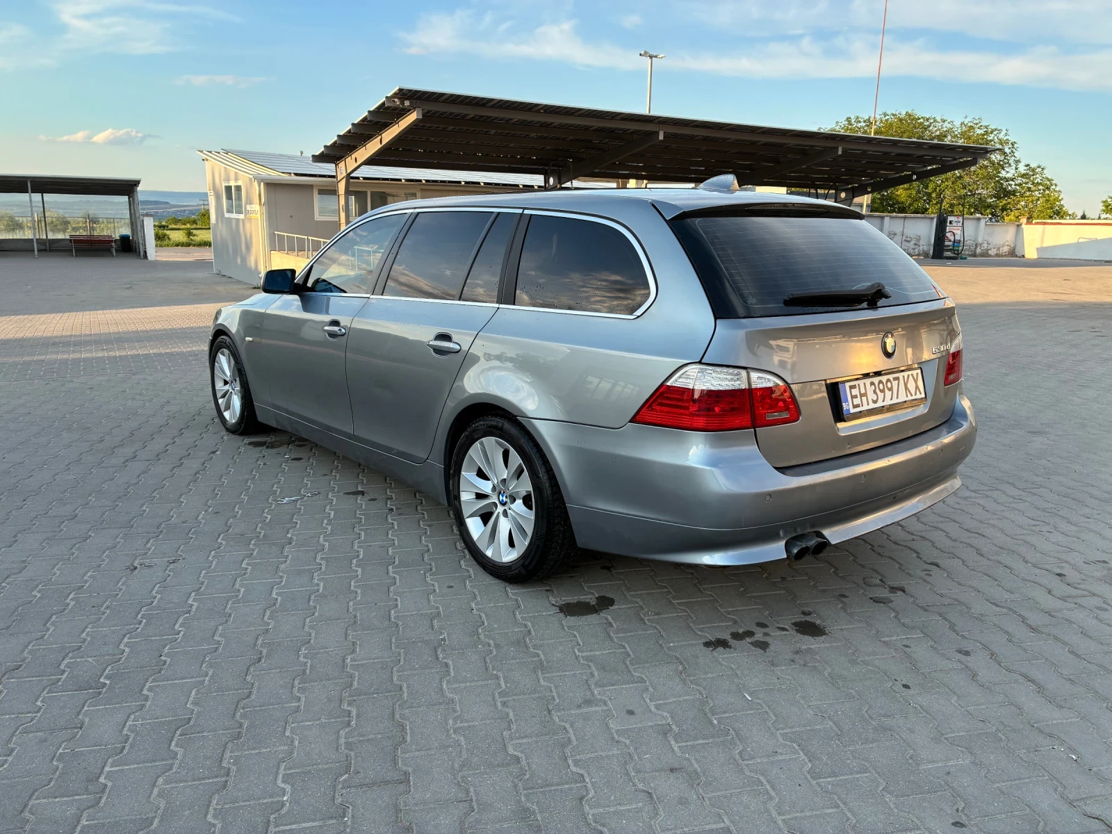 BMW 530, снимка 5 - Автомобили и джипове - 54838371