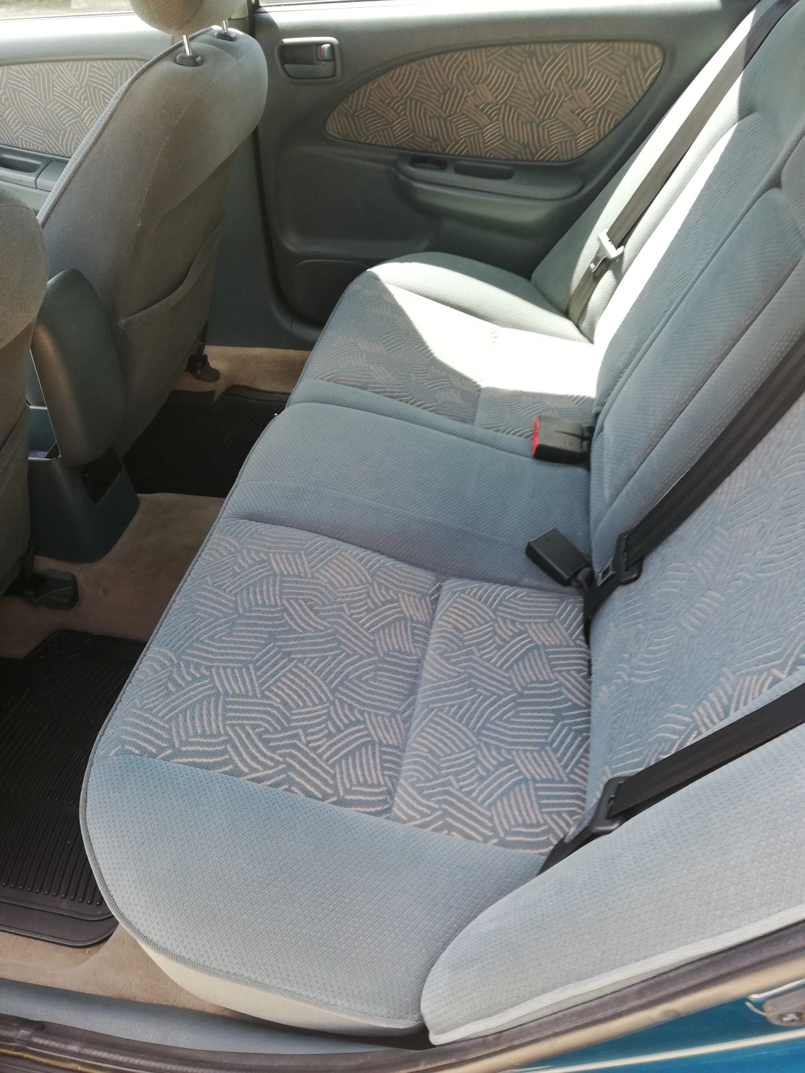 Toyota Avensis, снимка 7 - Автомобили и джипове - 54980147
