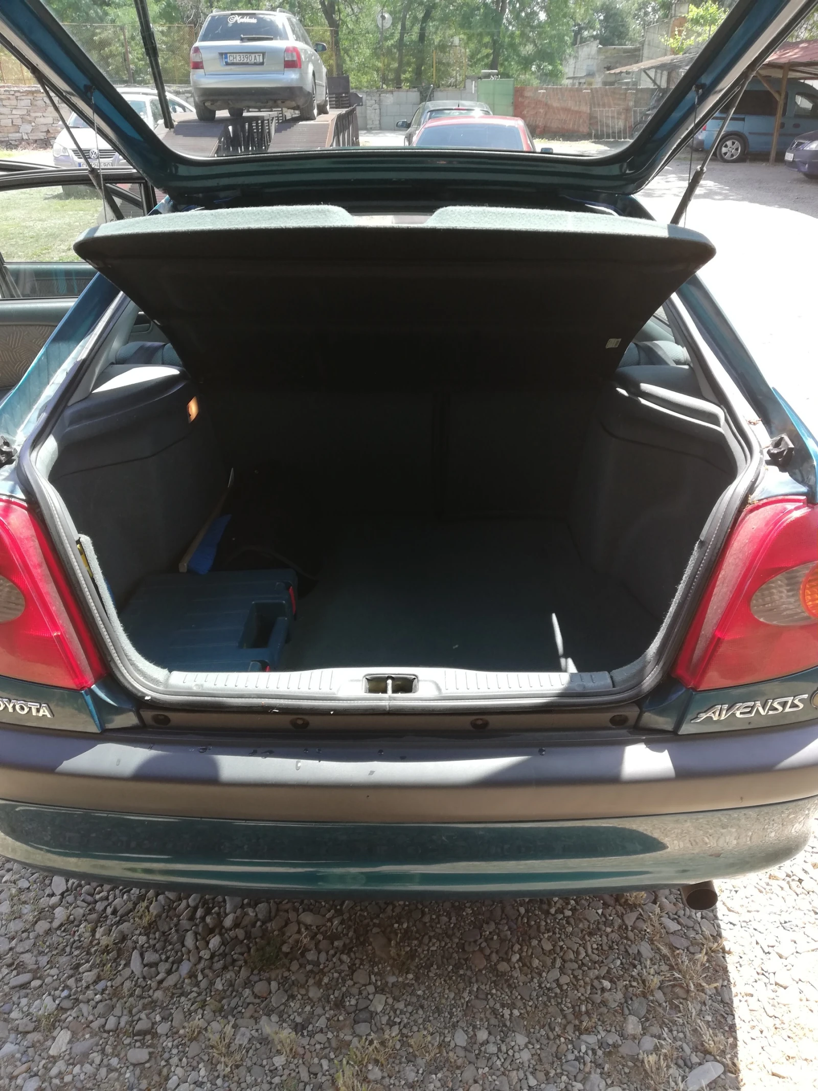 Toyota Avensis, снимка 9 - Автомобили и джипове - 54980147