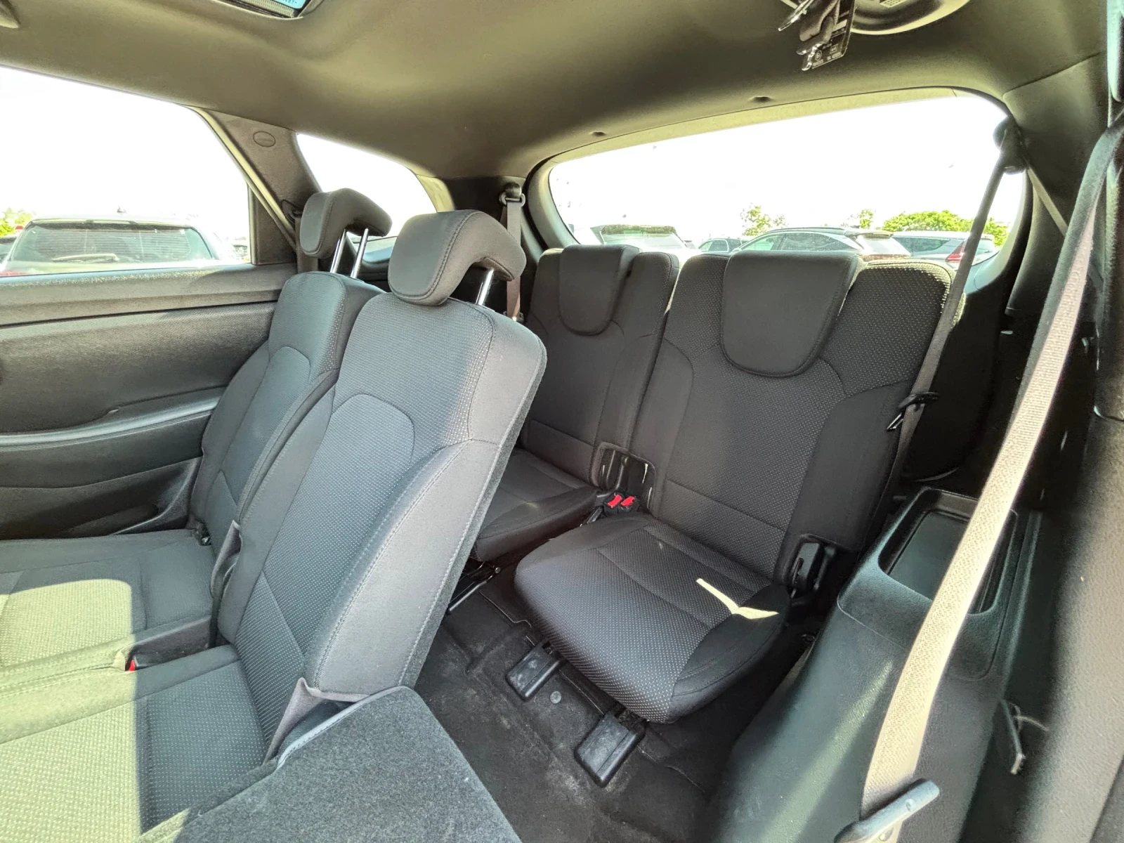 Kia Carens 1.7CRDI/7 МЕСТЕН/NAVI/PANO/, снимка 13 - Автомобили и джипове - 55219081