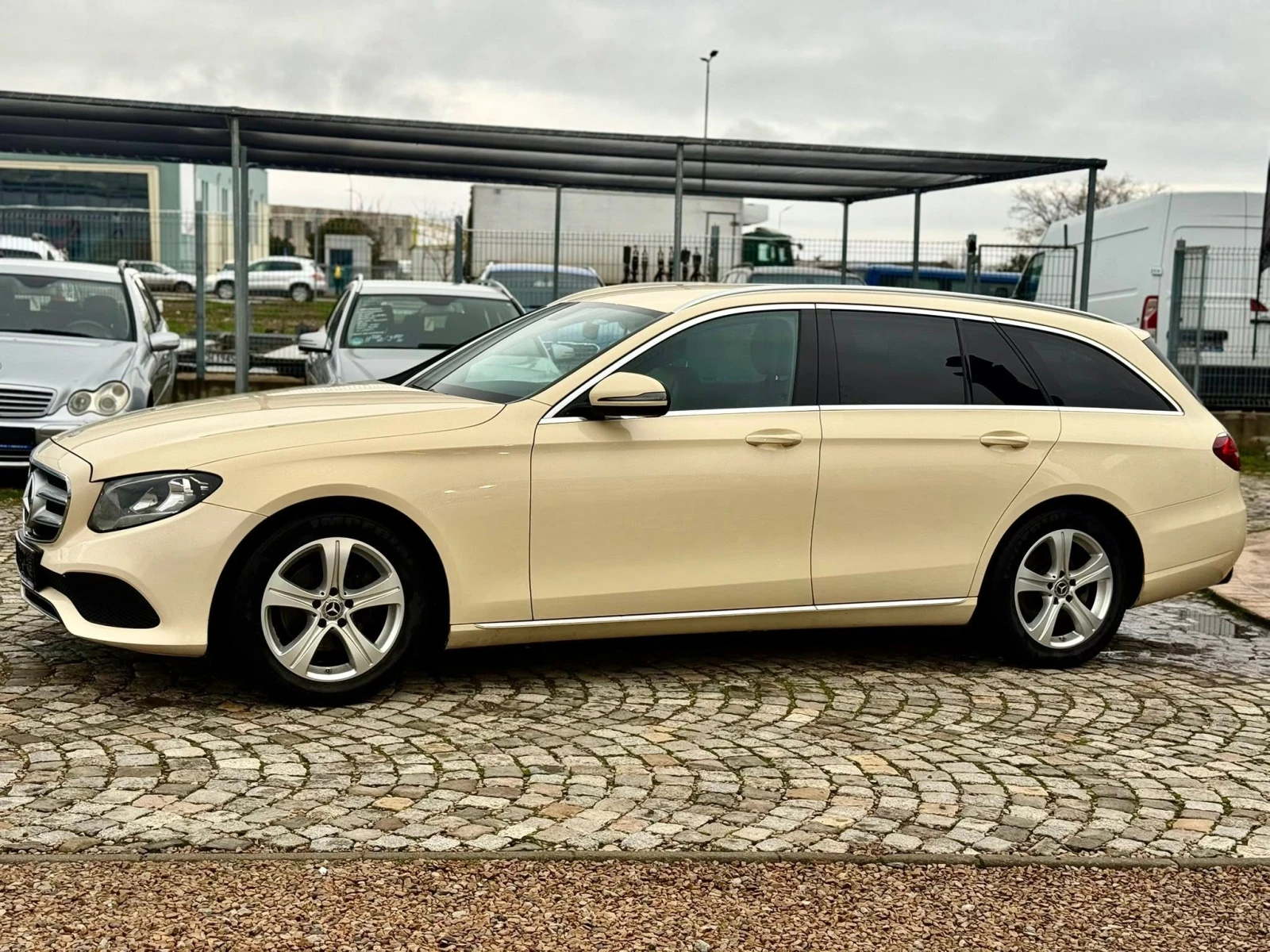 Mercedes-Benz E 220 195k.c   9 G-TRONIK  | Mobile.bg � ����������� 2