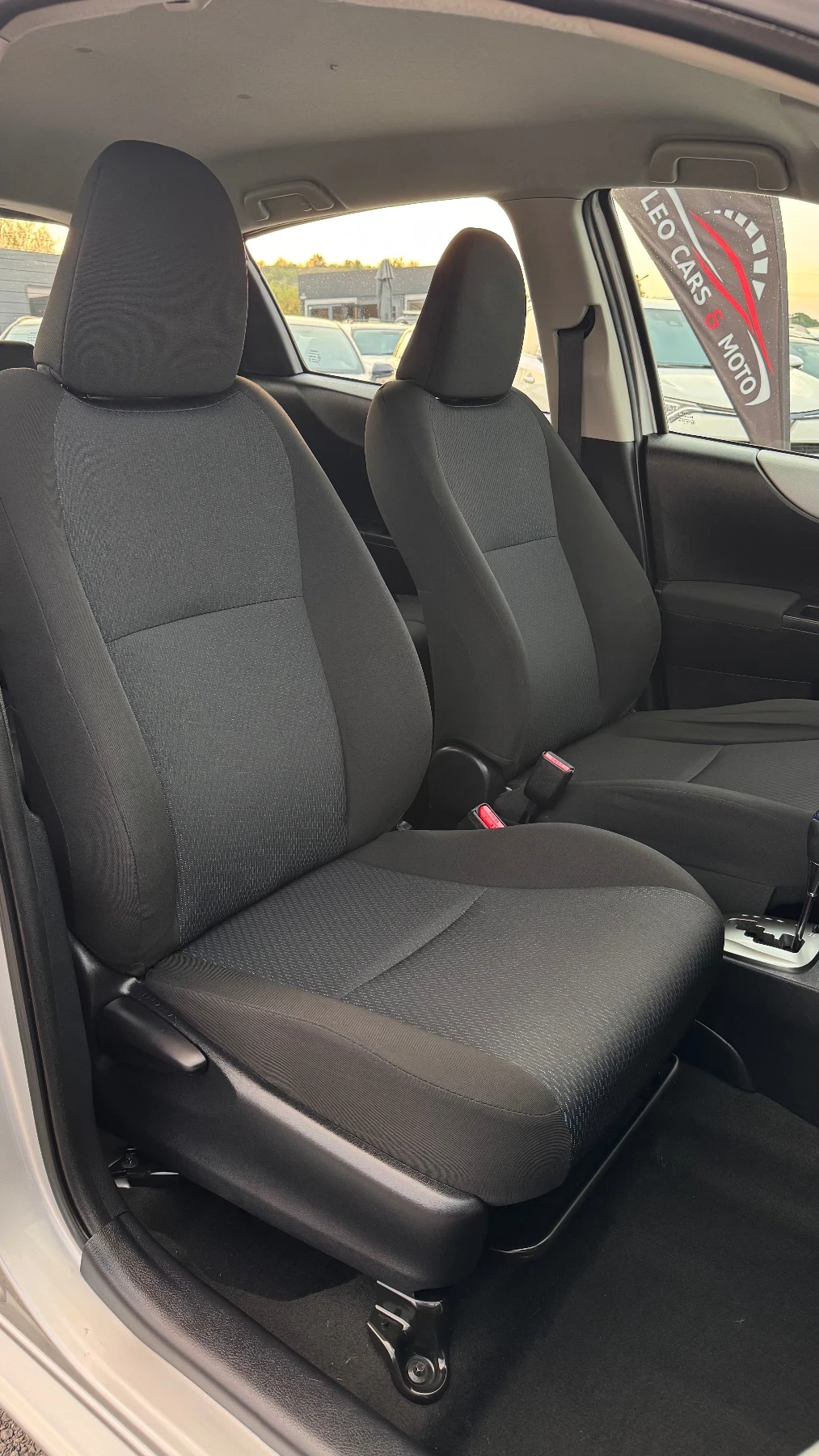 Toyota Yaris Hybrid/Пълна сервизна история/Камера, снимка 14 - Автомобили и джипове - 55712261