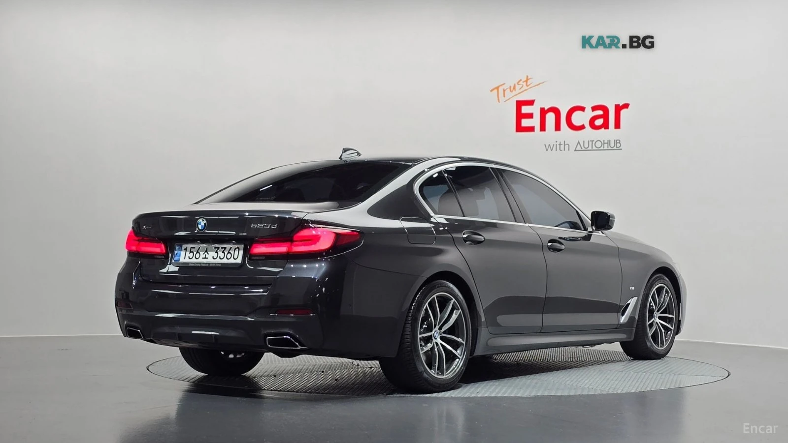 BMW 523 d* XDRIVE* MSPORT* ПОДГРЕВ* ОБДУХ* ХЕДЪП* , снимка 3 - Автомобили и джипове - 55803444