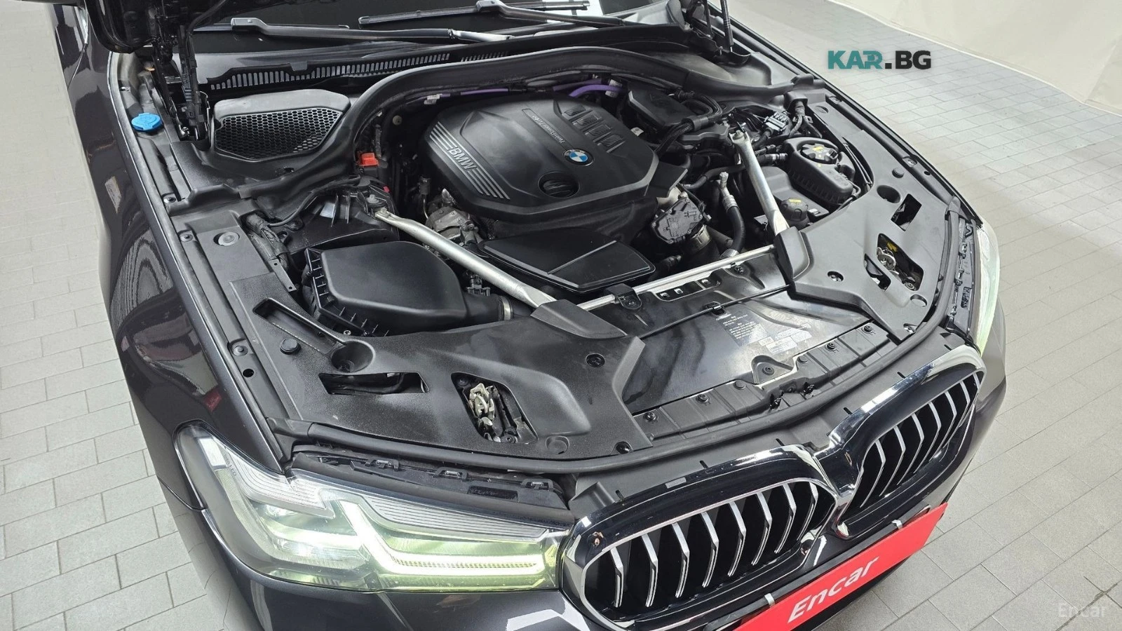 BMW 523 d* XDRIVE* MSPORT* ПОДГРЕВ* ОБДУХ* ХЕДЪП* , снимка 17 - Автомобили и джипове - 55803444