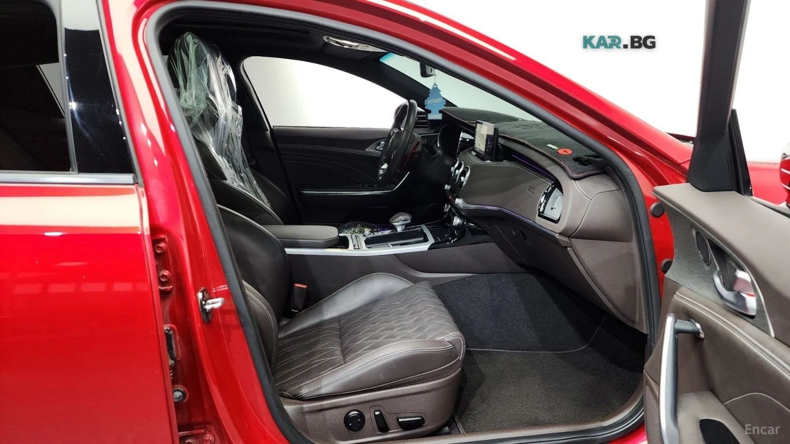 Kia Stinger 3.3T* GT* MASTERS* ПОДГР* ОБДУХ* ПАНО* КАМЕРА* , снимка 11 - Автомобили и джипове - 55897857