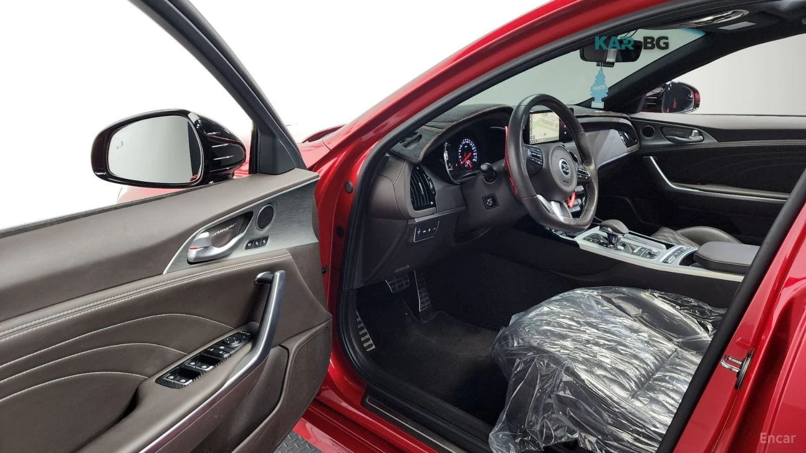 Kia Stinger 3.3T* GT* MASTERS* ПОДГР* ОБДУХ* ПАНО* КАМЕРА* , снимка 10 - Автомобили и джипове - 55897857