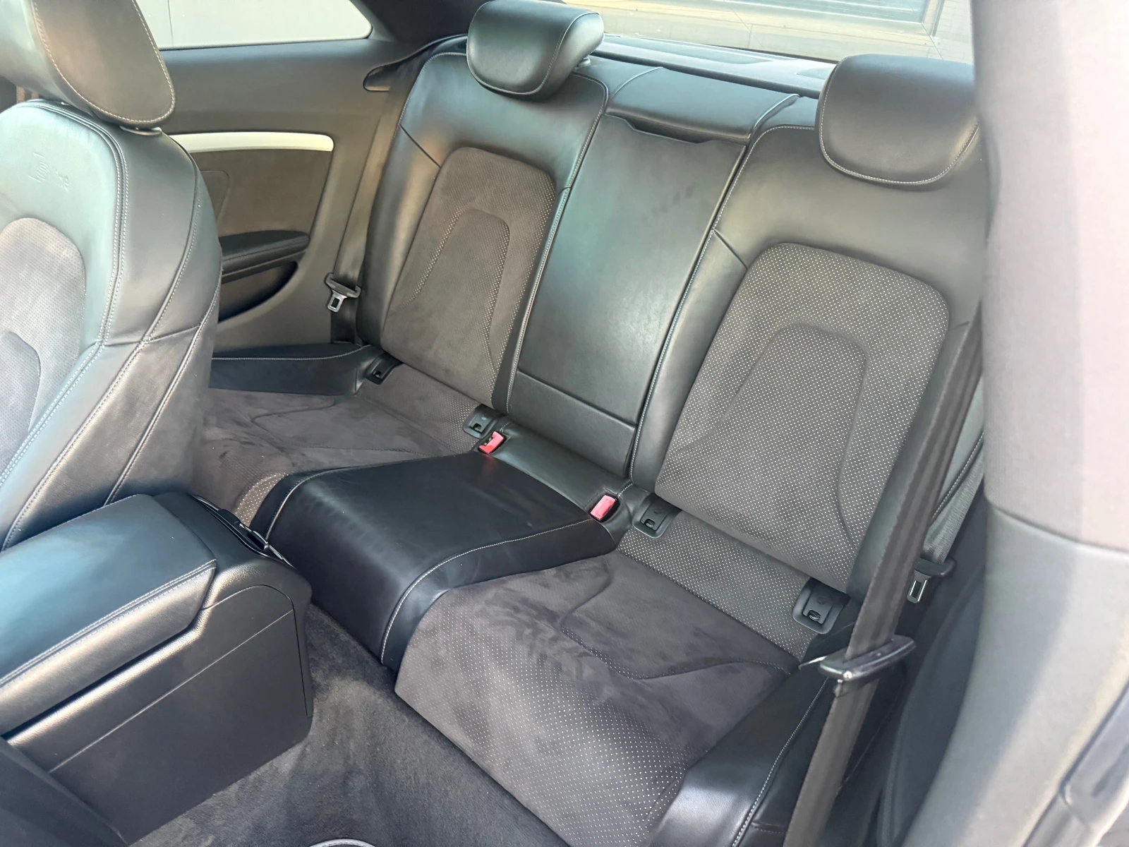 Audi A5 3.0TDI 245 ks 3x s line Собствен лизинг !!!, снимка 14 - Автомобили и джипове - 56155984