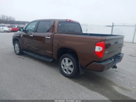 Toyota Tundra 4WD Truck CrewMax 5.7L FFV V8 6-Spd AT Platinum , снимка 3