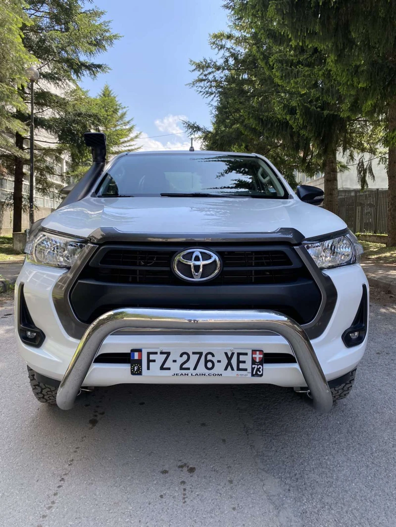 Toyota Hilux FACELIFT NAVI, снимка 2 - Автомобили и джипове - 47457854