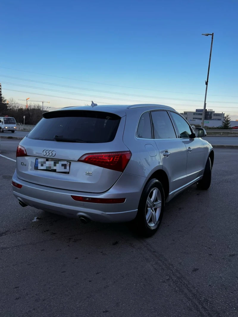 Audi Q5 3.2 FSI , снимка 5 - Автомобили и джипове - 47497066