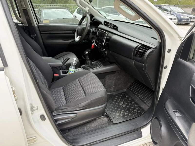 Toyota Hilux WHITE HORSE 2020, снимка 5 - Автомобили и джипове - 51846511