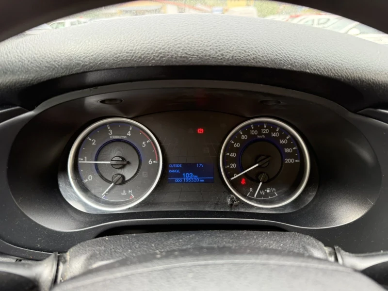Toyota Hilux WHITE HORSE 2020, снимка 4 - Автомобили и джипове - 51846511