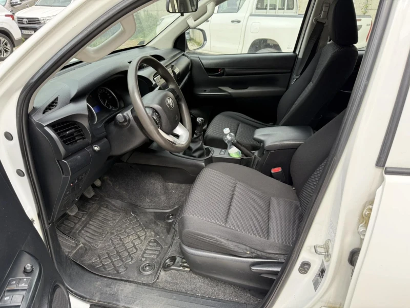 Toyota Hilux WHITE HORSE 2020, снимка 7 - Автомобили и джипове - 51846511