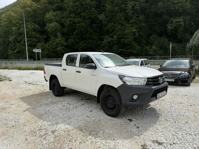 Toyota Hilux WHITE HORSE 2020, снимка 8 - Автомобили и джипове - 51846511