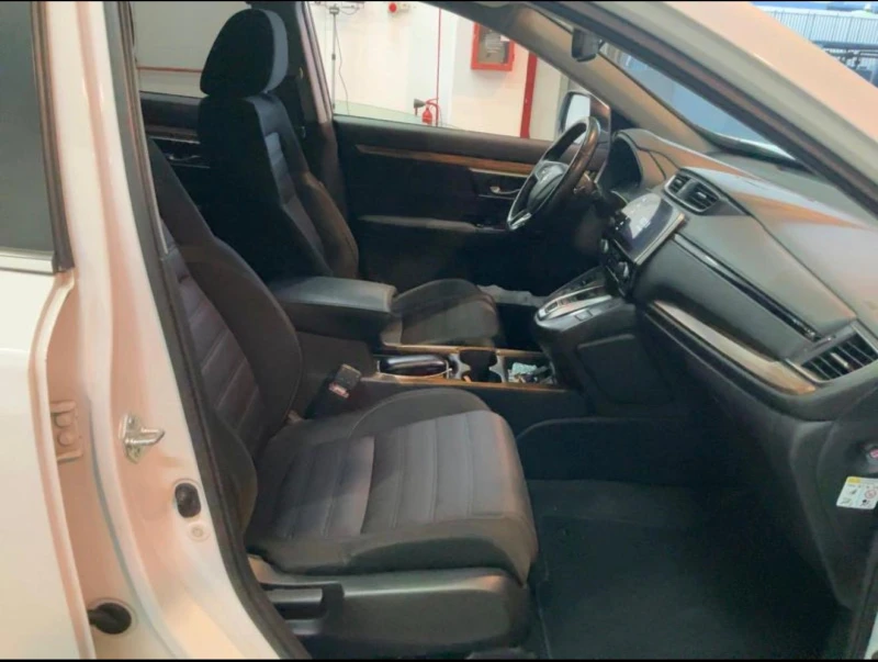 Honda Cr-v 2.0HYBRID Лизинг през Уникредит 285 евро, снимка 7 - Автомобили и джипове - 53287530