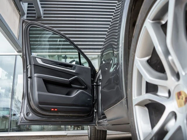 Porsche Cayenne AWD, снимка 7 - Автомобили и джипове - 56056896