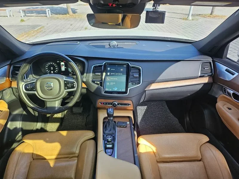 Volvo Xc90, снимка 15 - Автомобили и джипове - 56162122
