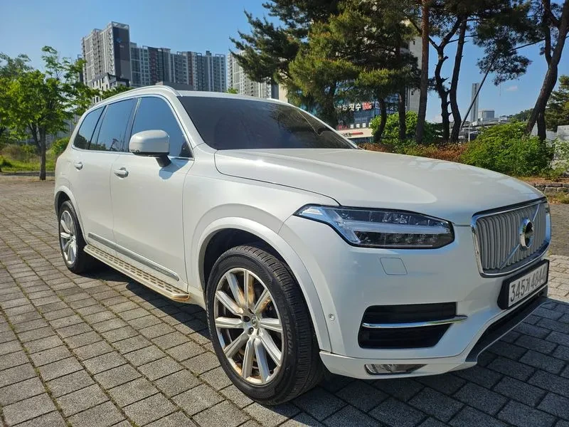 Volvo Xc90, снимка 3 - Автомобили и джипове - 56162122