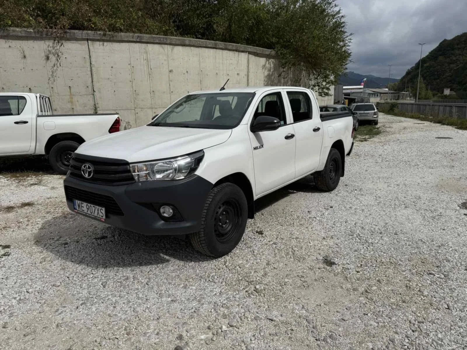 Toyota Hilux WHITE HORSE 2020, снимка 1
