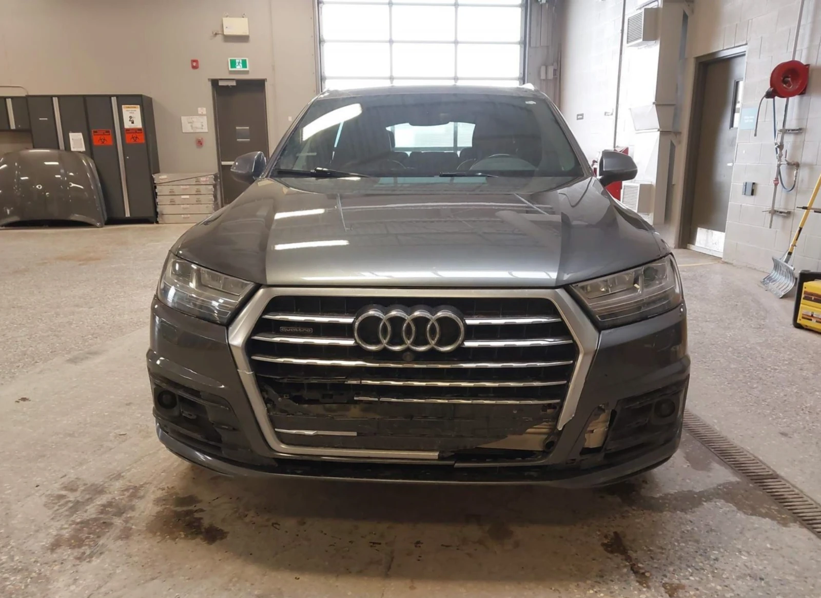 Audi Q7 DISTRONIC* МАСАЖ* HEADUP* KEYLESS* ПОДГРЕВ*  - изображение 2
