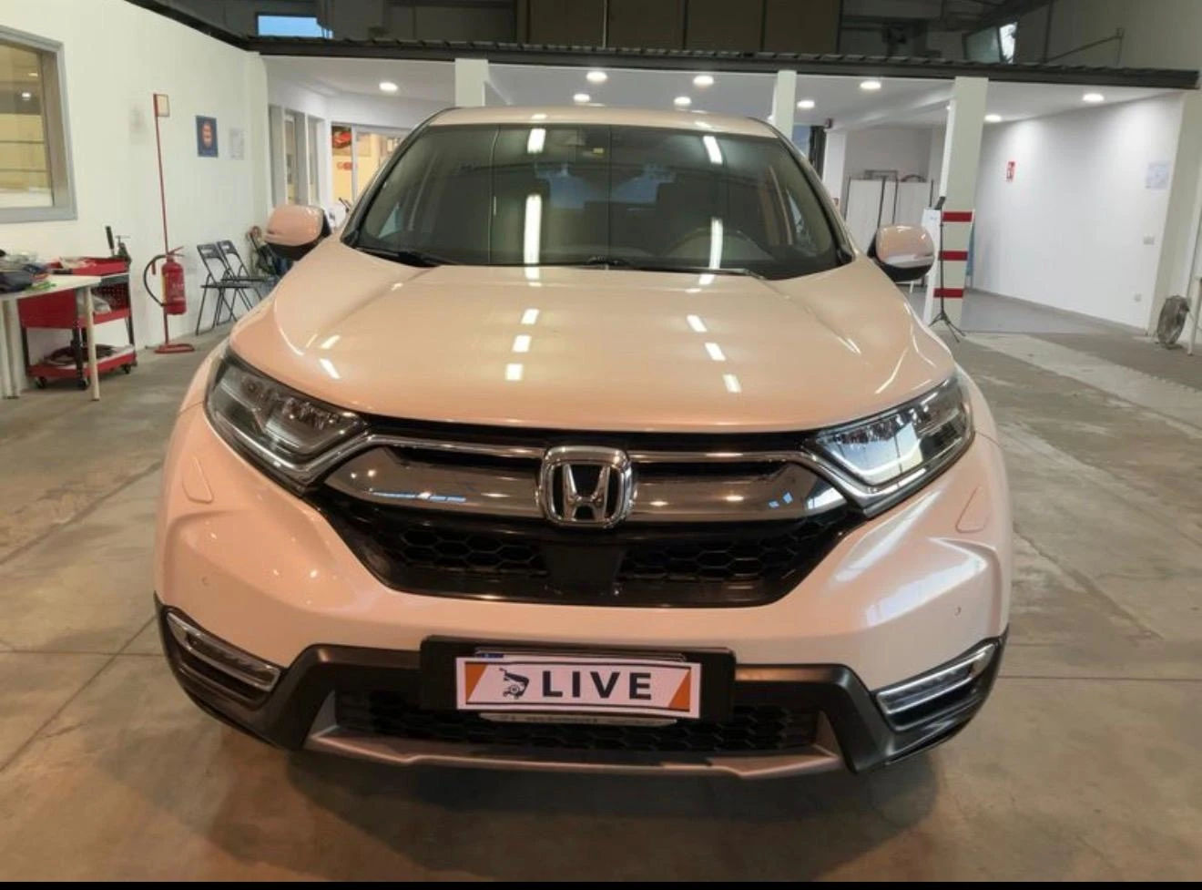 Honda Cr-v 2.0HYBRID Лизинг през Уникредит 285 евро - изображение 3