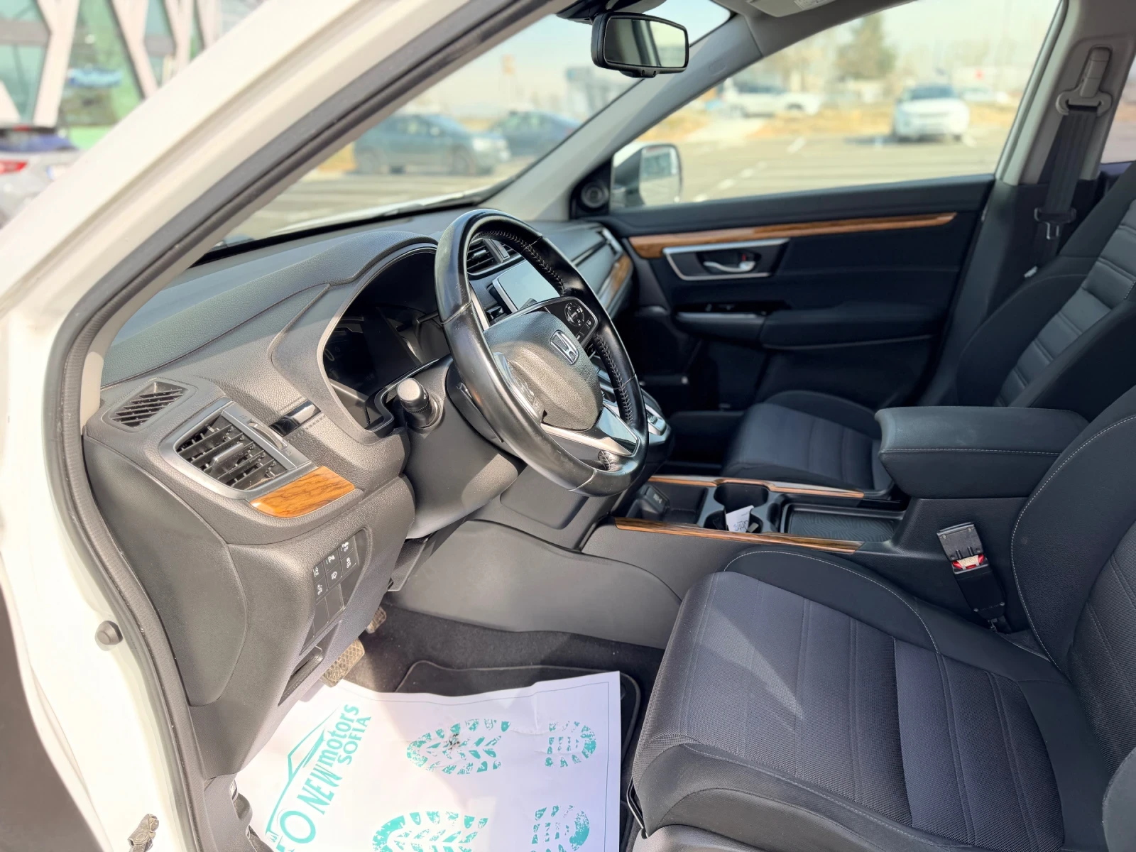 Honda Cr-v 2.0HYBRID Лизинг през Уникредит 285 евро, снимка 9 - Автомобили и джипове - 53287530