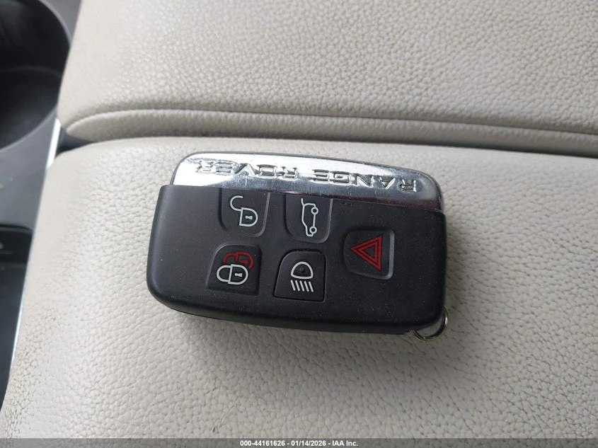 Land Rover Range Rover Velar 2l P250 S, снимка 11 - Автомобили и джипове - 53807799
