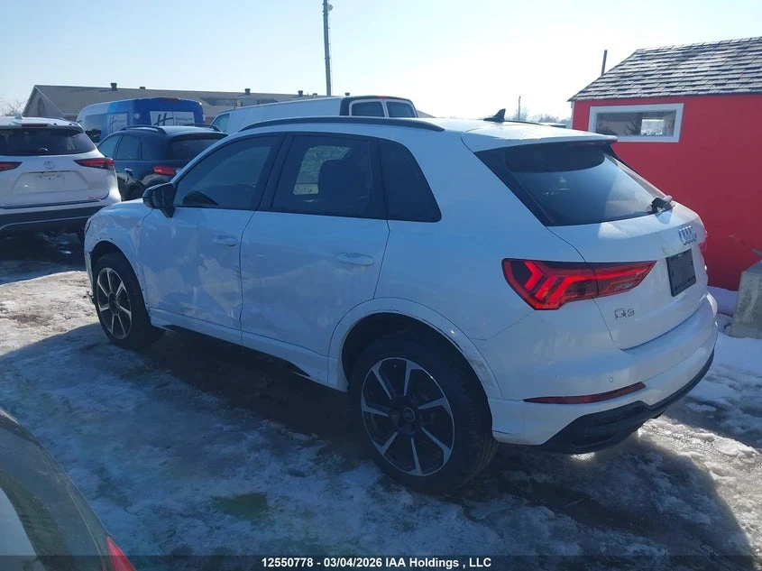 Audi Q3 45 PROGRESSIV, снимка 13 - Автомобили и джипове - 54035385